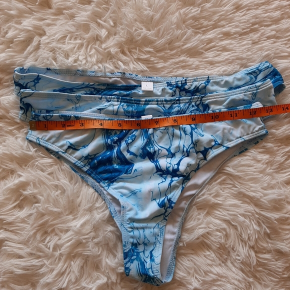 🆕️ LAST 2! Ocean Print Bikini - Picture 6 of 16